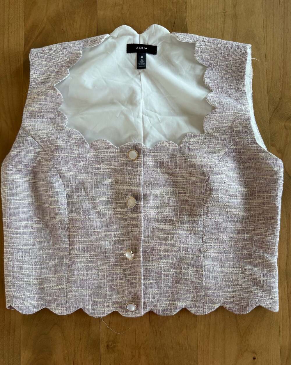 AQUA Women's Size M Scalloped Tweed Button-Front Vest Top